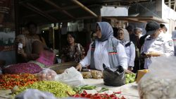 Plt Bupati Ponorogo Tinjau Pasar Pulung Pantau Kenaikan Harga Sembako