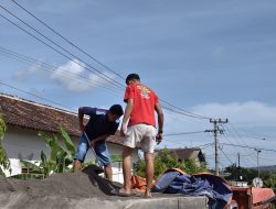 Kesal Truk Tambang Hilir Mudik, Warga Desa Jenangan Sampung Ponorogo Lakukan Penertiban Mandiri