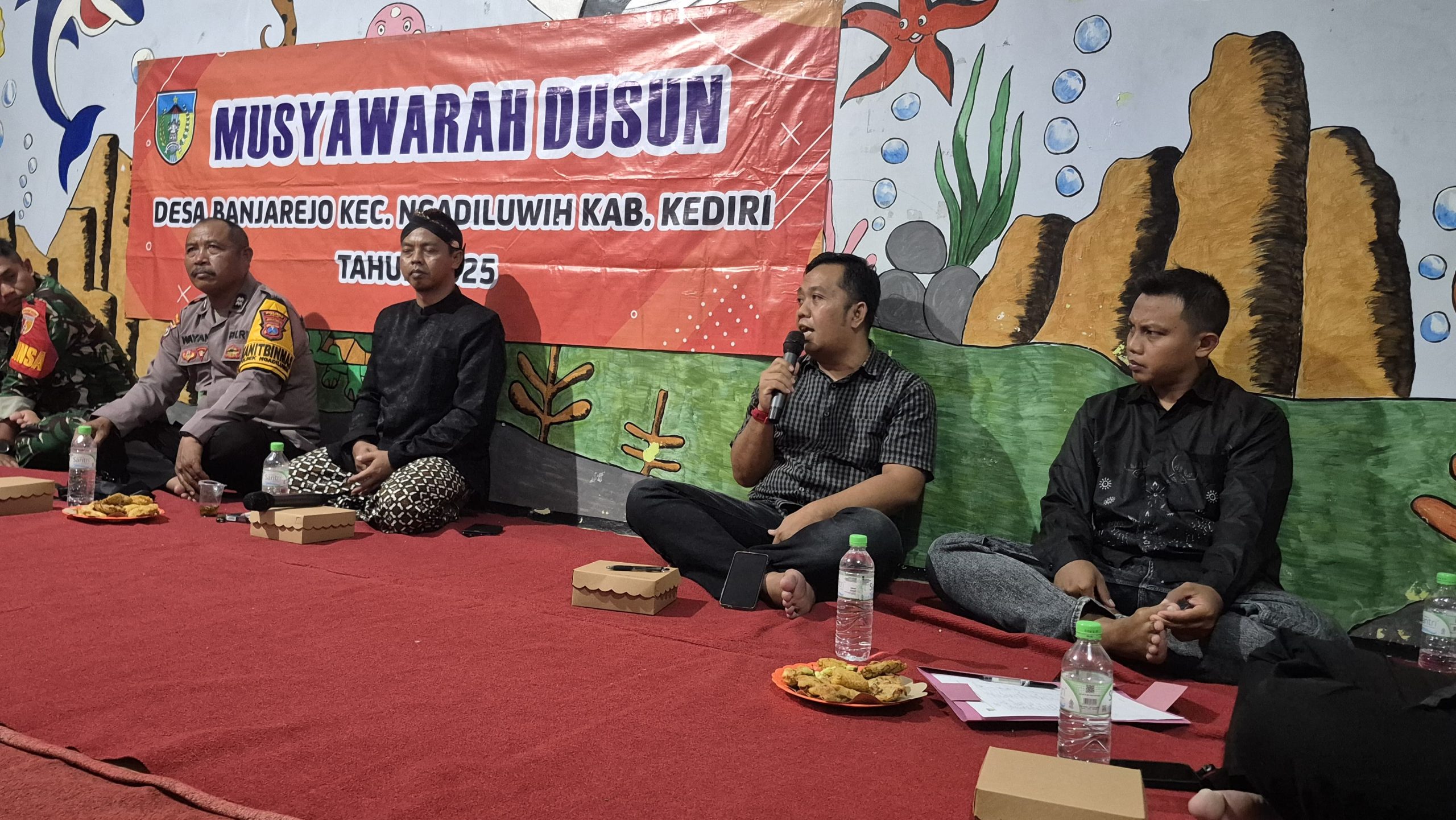 Ikuti Musyawarah Dusun, Polisi Ajak Warga Banjarejo Perkuat Kamtibmas Jelang Tahun Baru