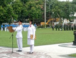 Wakil Bupati Kediri Pimpin Upacara Peringatan Hari Bela Negara ke-77