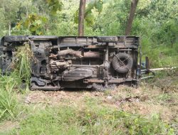 Pickup Terguling di Tikungan Jowin Tulungagung, Satu Penumpang Meninggal Dunia