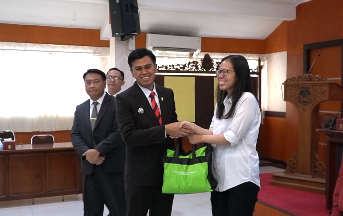 Jelang Natal dan Tahun Baru, 167 Guru Minggu Gereja di Blitar Terima Insentif dan Sembako