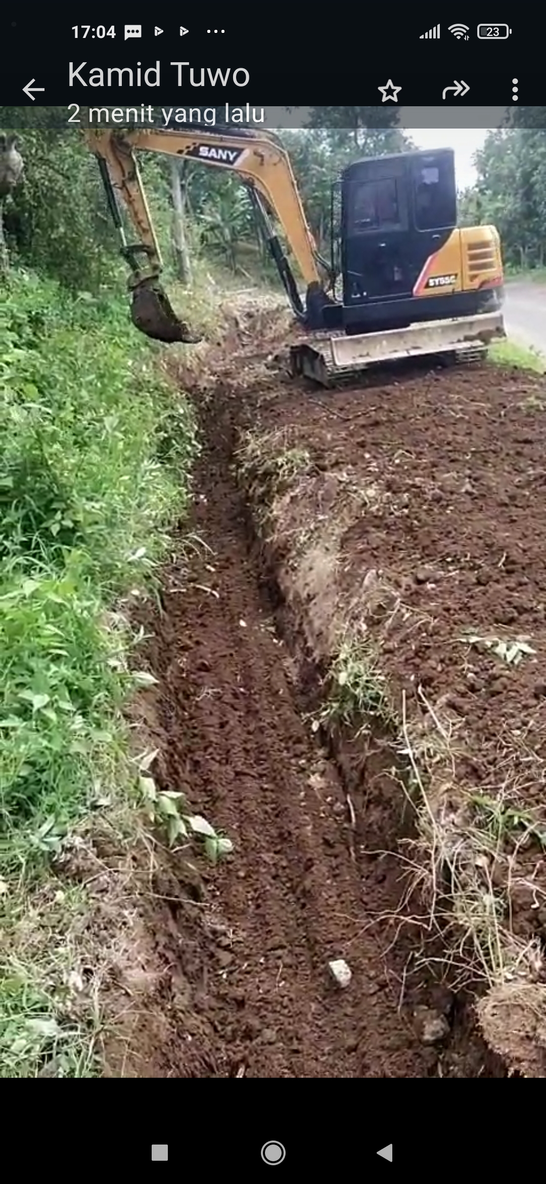 Normalisasi Parit Irigasi Dilakukan untuk Cegah Luapan Air ke Jalan Raya