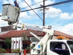 Dinas Perkim Rampungkan Pemasangan 754 Titik PJU di Kabupaten Kediri Sepanjang 2025