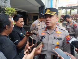 Penyelidikan Truk Tangki Solar Terguling di JLS Tulungagung Masih Menunggu Hasil Uji Lab