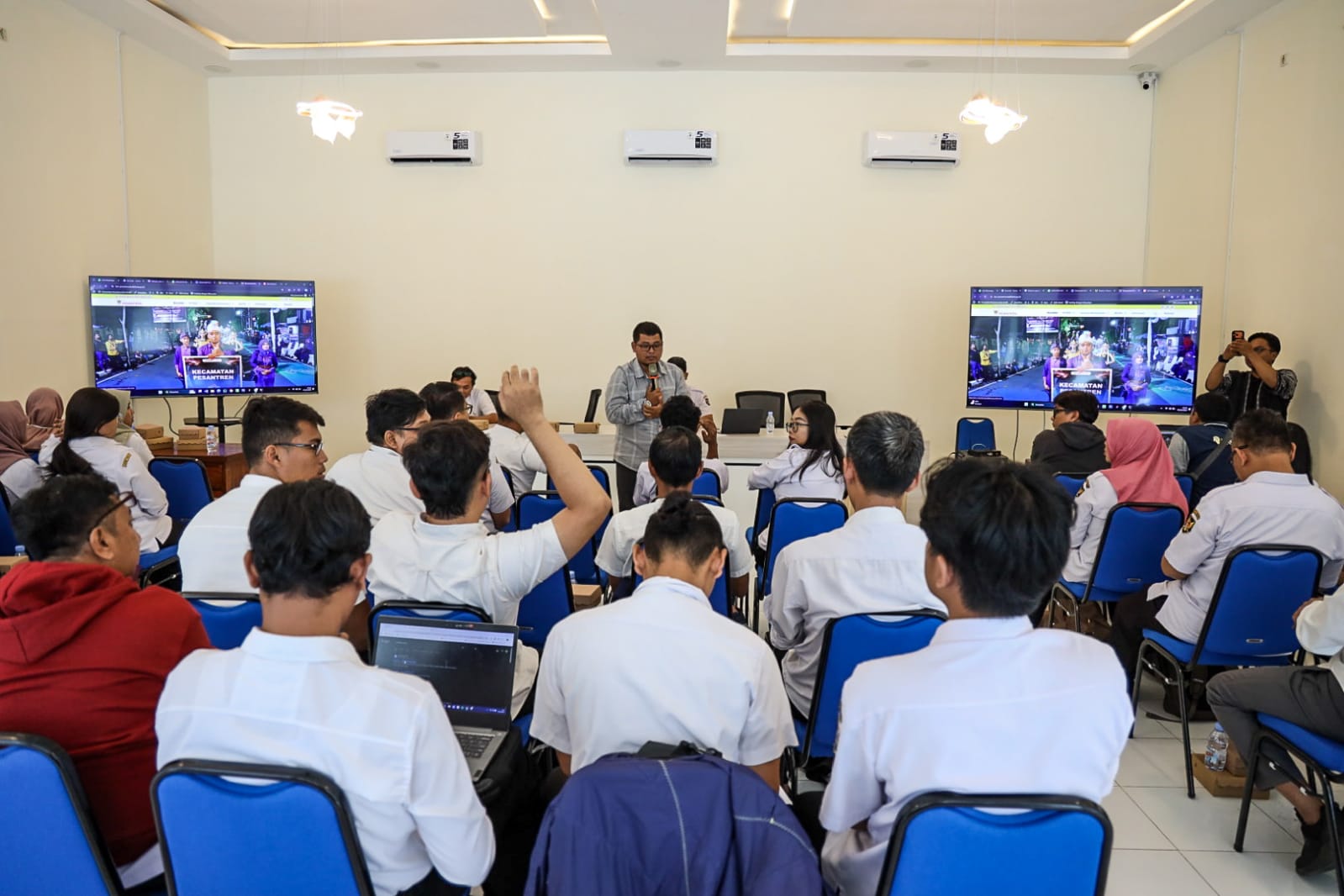 Pemkot Kediri Dorong Penguatan Website Kelurahan–Kecamatan, Transparansi Layanan Jadi Fokus Utama