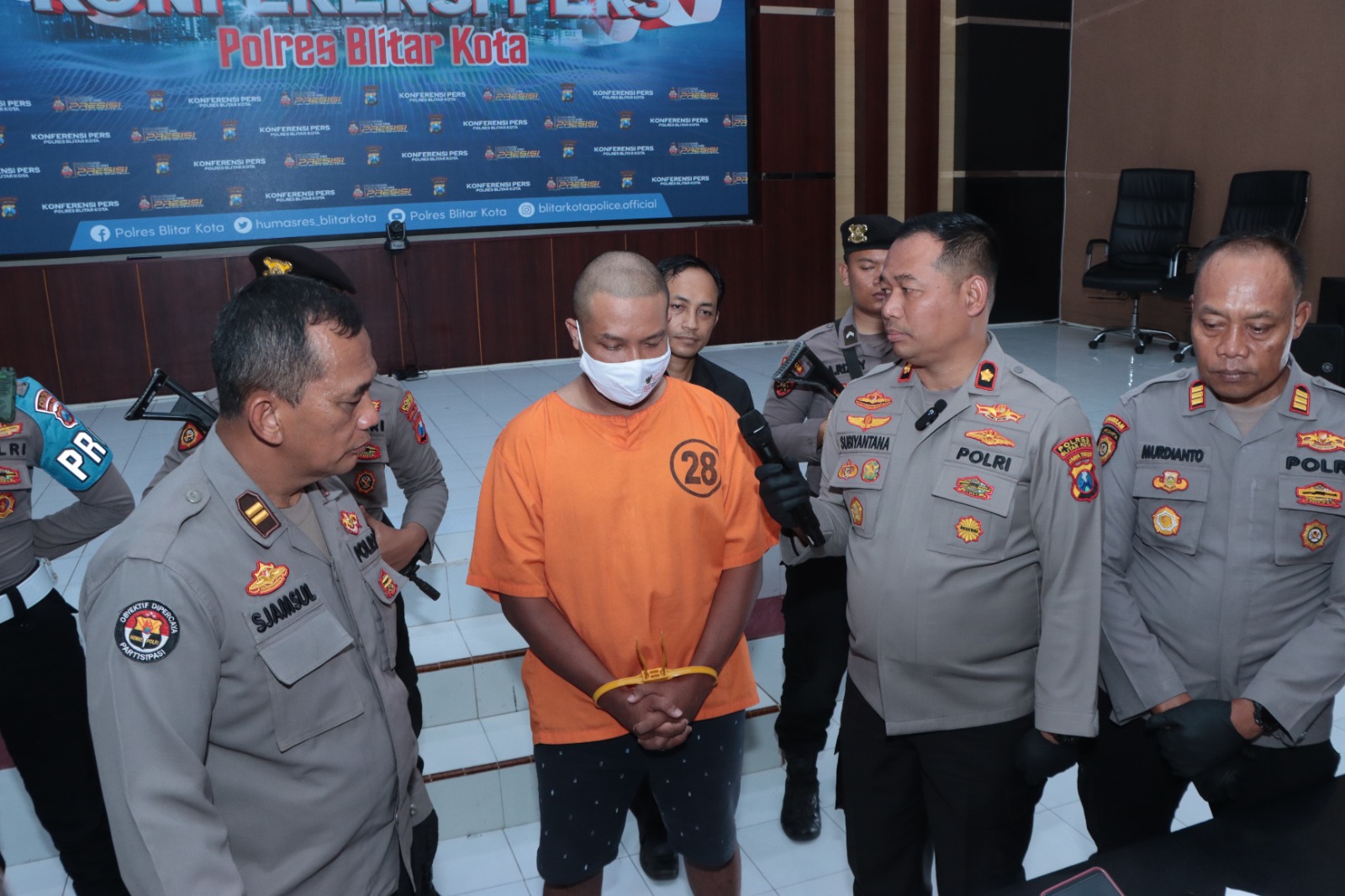 Pegawai Outsourcing di Blitar Curi Perhiasan, Dijual dan Borong Ponsel Mewah