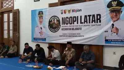 Kecamatan Mojoroto Gelar “Ngopi Latar” Perdana untuk Perkuat Sinergi Tiga Pilar