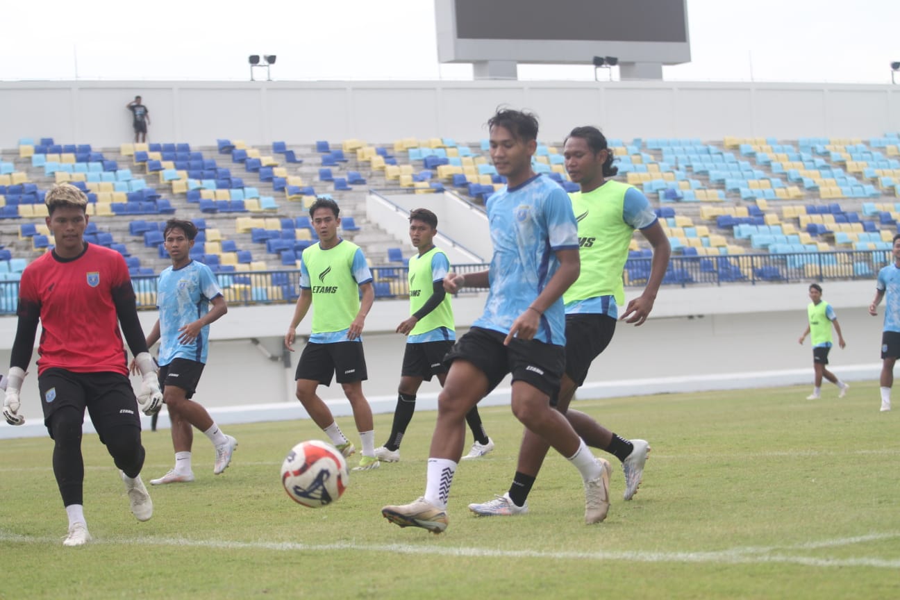 Persela Lamongan Tambah Kekuatan, Striker Bhayangkara dan Bek Berpengalaman Resmi Bergabung Jelang Hadapi PSS Sleman