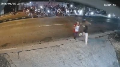 Aksi Konvoi Lempari Rumah Warga di Babat Lamongan Terekam CCTV, Picu Keresahan