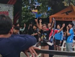 Nobar Persela di Lamongan Pecah, Gol Titan Agung di Menit Akhir Amankan Satu Poin