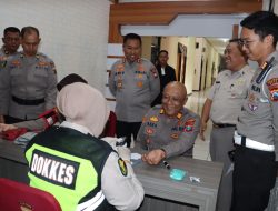 Kapolres Batu Dorong Pemeriksaan Kesehatan Rutin Demi Kebugaran Personel