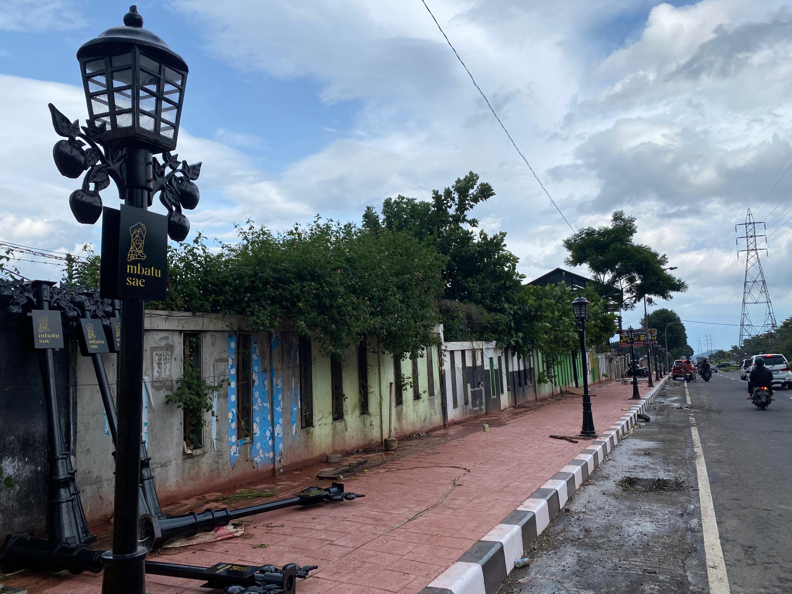 Percantik Kota Wisata, Revitalisasi Trotoar di Kota Batu Tampil Estetik Bernuansa Heritage