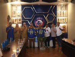 Gerakan Lingkungan “Save Forest 1987” Diluncurkan, Arema FC dan Aremania Gandeng Bakorwil III Malang