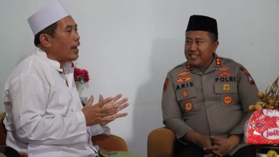 Pererat Sinergi, Kapolres Batu Bersilaturahmi ke Rumah Ketua MUI Kota Batu
