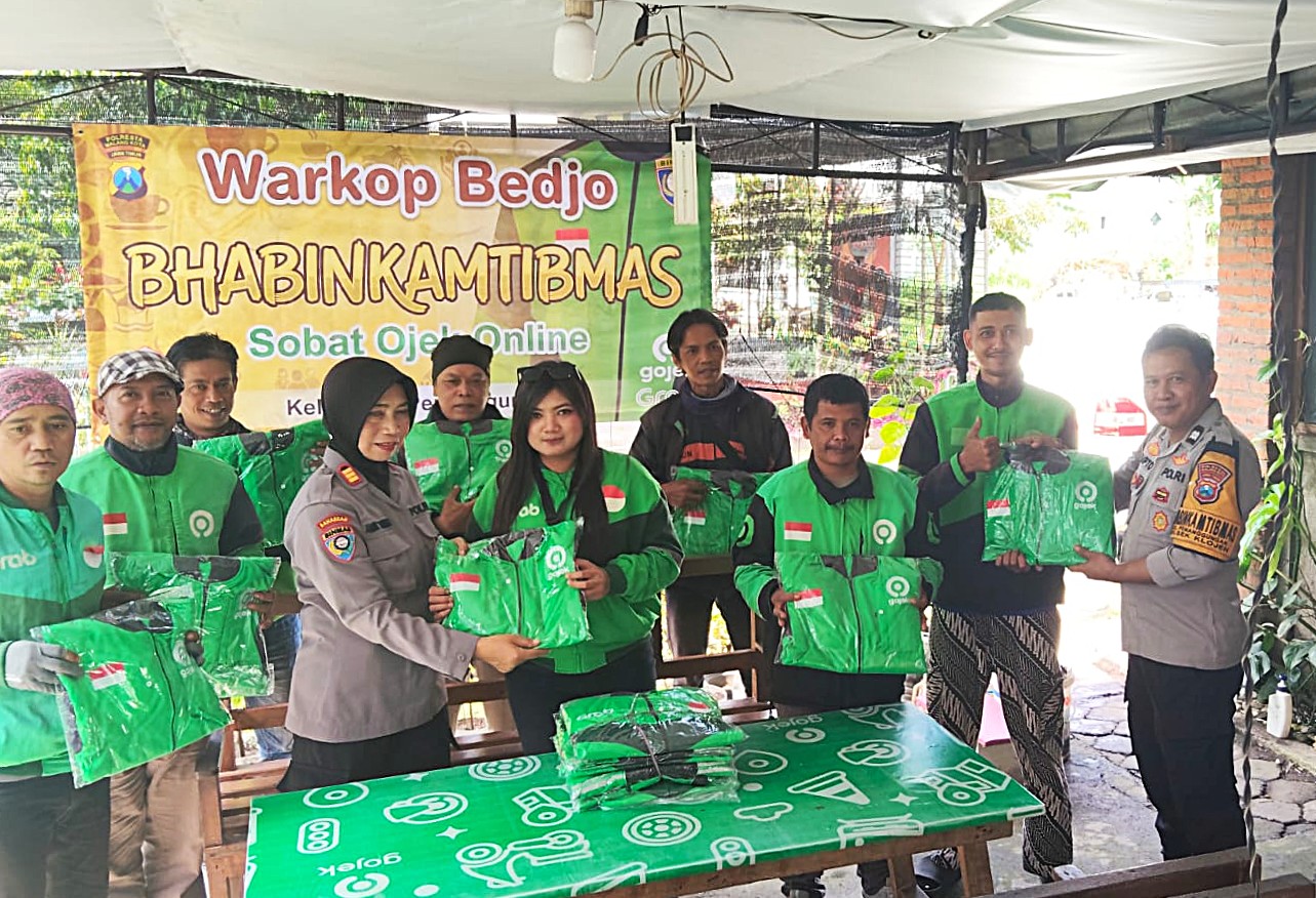Humanis dan Menginspirasi, “Bhabinkamtibmas Sobat Ojol” Rangkul Driver Lewat Jaket hingga Budidaya Lele