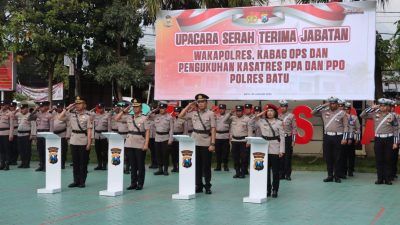 Sertijab Pejabat Utama Polres Batu, Kapolres Tekankan Profesionalisme dan Kualitas Pelayanan