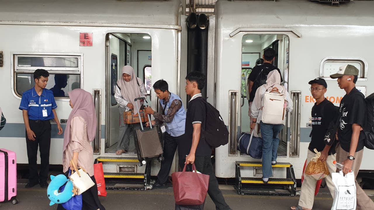 Masa Angkutan Nataru Berakhir, Stasiun Blitar Jadi Favorit Penumpang dengan Tujuan Jakarta hingga Yogyakarta