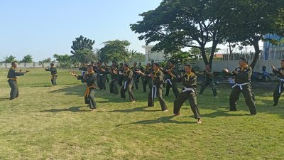 Asah Kemampuan Tempur Jarak Dekat, Prajurit Kodim 0812 Lamongan Intensifkan Latihan Pencak Silat Militer