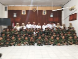 TK Kartika IV-66 Kota Kediri Gelar Kunjungan Edukatif ke Kecamatan Mojoroto, Tanamkan Karakter Positif Sejak Dini
