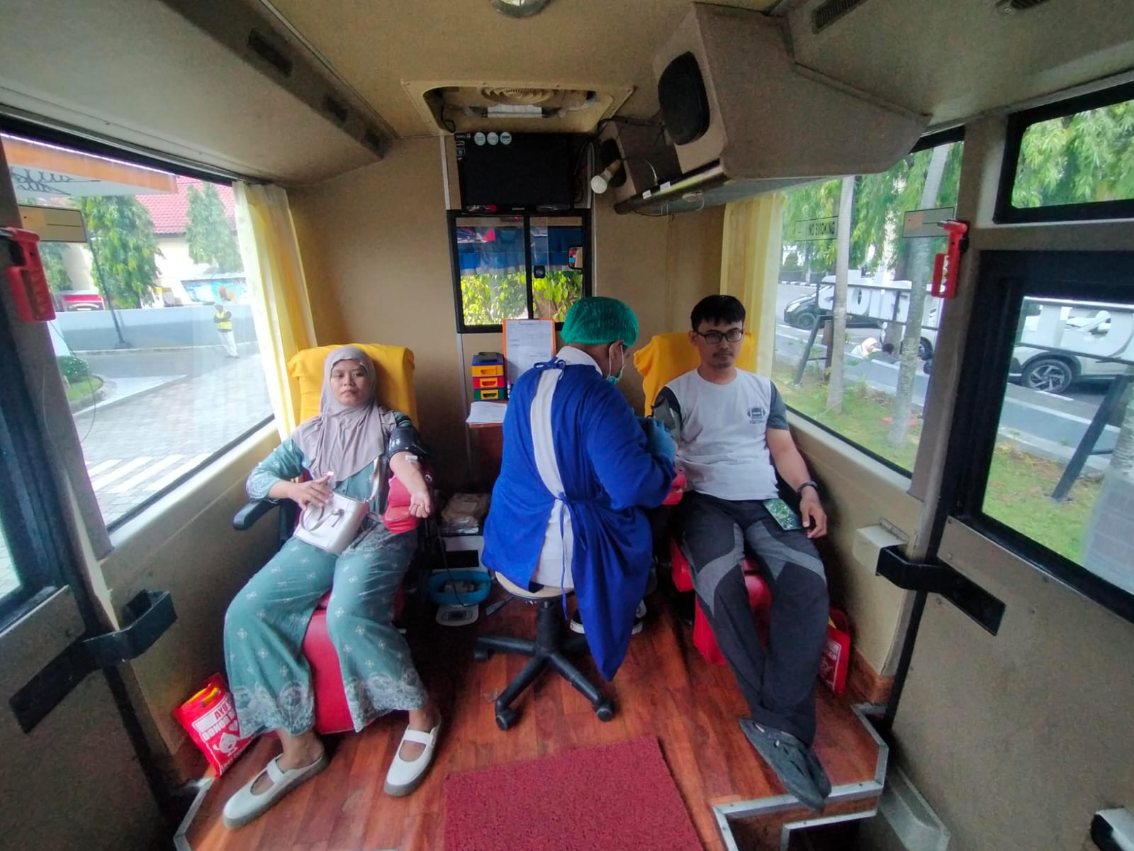 ak Sekadar Seremonial, Koordinator ODD PMI Kediri Turun Langsung Pimpin Donor Darah di Jantung Kota