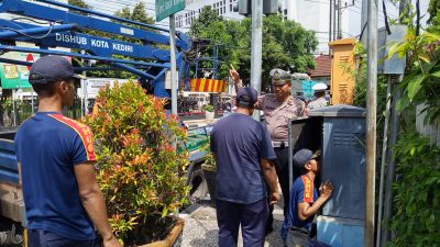 Cegah Kecelakaan Susulan, Satlantas dan Dishub Pastikan Traffic Light Simpang Empat Muning Berfungsi Normal