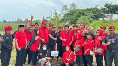 Peringati HUT ke-79 Megawati, Kader PDIP Nganjuk Lakukan Aksi Lingkungan di Waduk Semantok