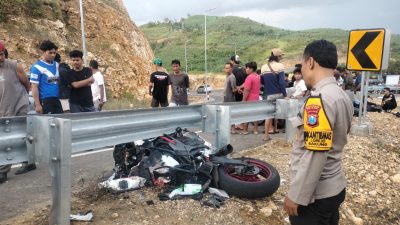 Motor Selip di JLS, Pengendara Kawasaki Ninja Tewas Usai Tabrak Pagar Pembatas