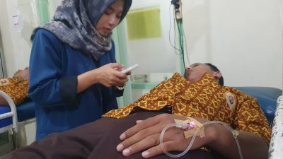 SPPG Pemasok MBG ke SMK Sore Tulungagung Disidak, Korwil BGN Soroti Kebersihan