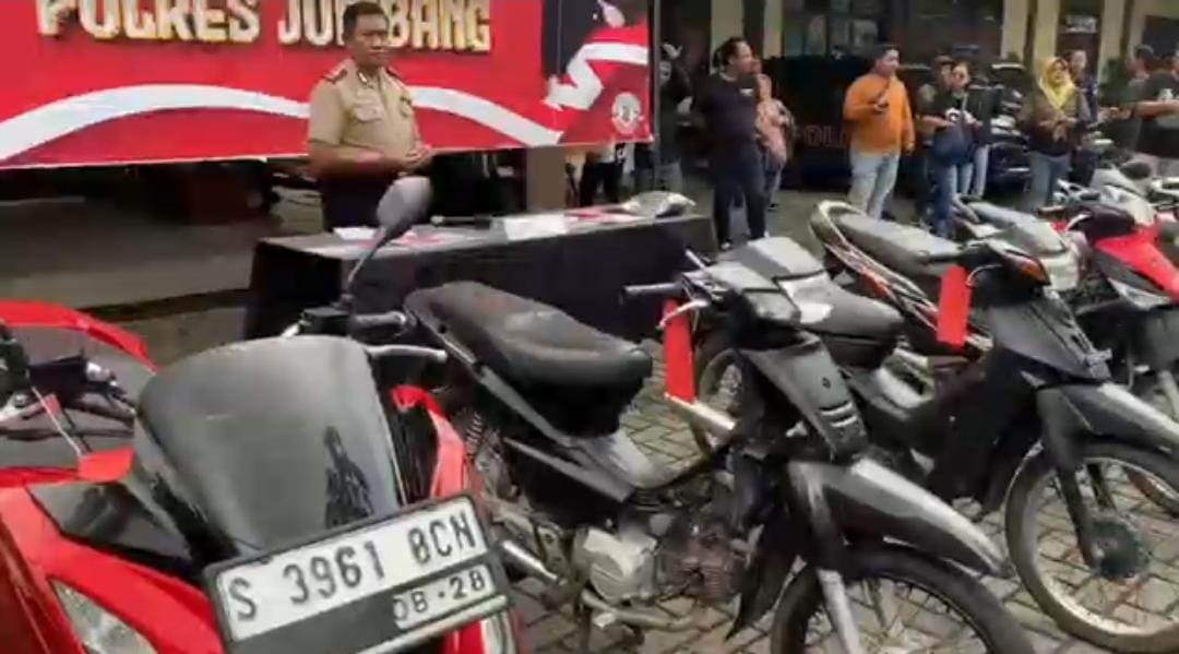 Dua Bulan Terakhir, Polres Jombang Ungkap 32 Kasus Curanmor, 17 Pelaku Diamankan