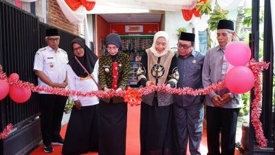 Luncurkan Program ZMart Baznas, Wali Kota Kediri Salurkan Modal Usaha Rp480 Juta