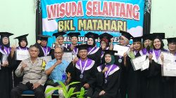 Kelurahan Ngadirejo Gelar Wisuda SELANTANG Standar 1 untuk Lansia