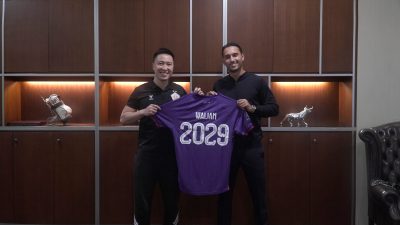 Persik Kediri Amankan Ezra Walian hingga 2029