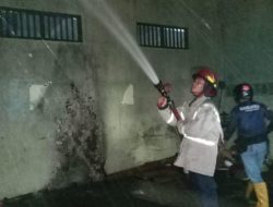 Diduga Dipicu Puntung Rokok, Gudang SD di Cukir Jombang Dilalap Api