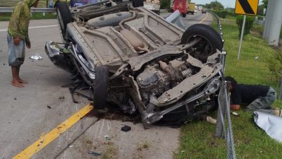 Diduga Sopir Mengantuk, Avanza Tabrak Truk Muatan Besi di Tol Jo-Mo, Dua Penumpang Meninggal