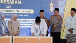 Didampingi Bupati Warsubi, Menteri Haji Resmikan AIM–AIBIS, Al-Aqobah Tawarkan Konsep Pendidikan Alternatif di Jombang