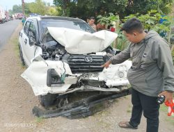 Kecelakaan Maut Mobil dan Truk di Ngoro Jombang, Satu Pengemudi Tewas