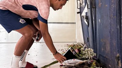 Jelang Hadapi Arema FC, Skuad Persik Kediri Gelar Doa Bersama dan Tabur Bunga di Stadion Kanjuruhan