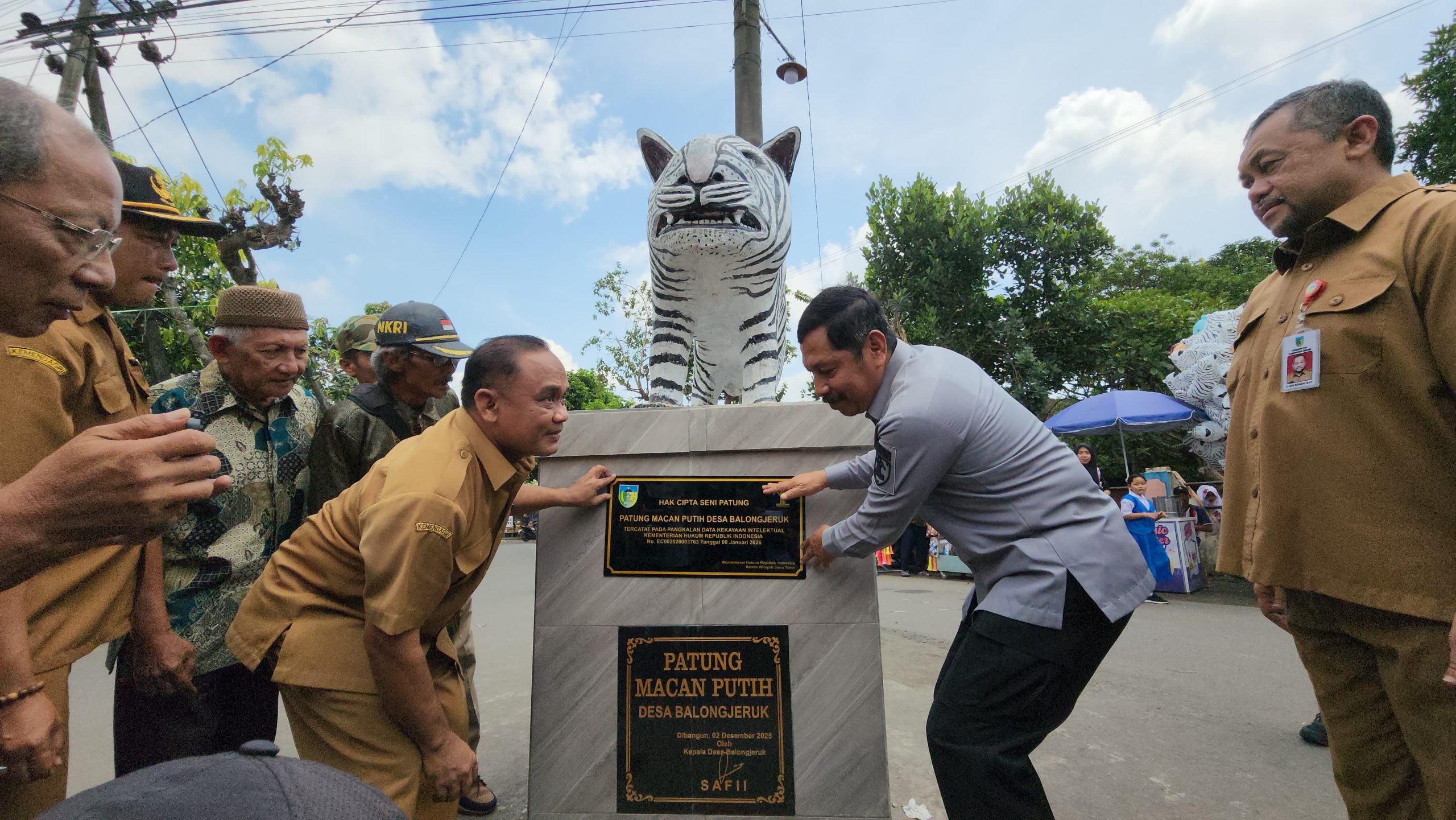 Patung Macan Putih Balongjeruk Resmi Kantongi Hak Kekayaan Intelektual dari Kemenkumham