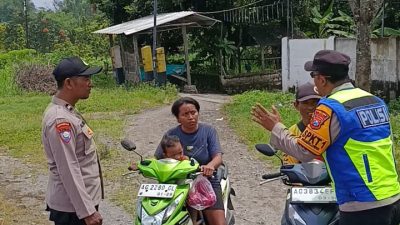 Polisi Berikan Edukasi Keselamatan di Perlintasan Kereta Api Tanpa Palang