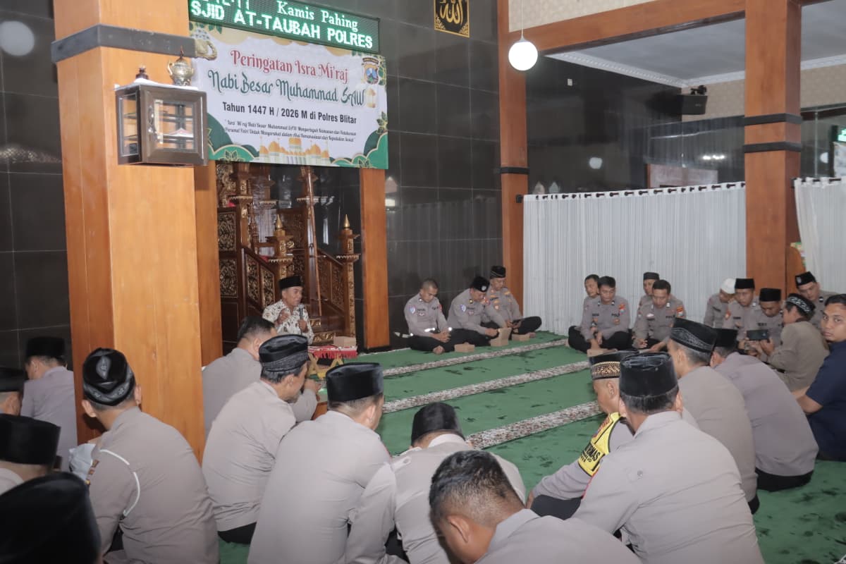 Peringati Isra Mikraj, Polres Blitar Gelar Pengajian untuk Perkuat Ketakwaan Personel