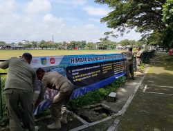 Tertibkan Kawasan SLG, Satpol PP Kabupaten Kediri Pasang Imbauan Larangan Berjualan Pagi–Siang