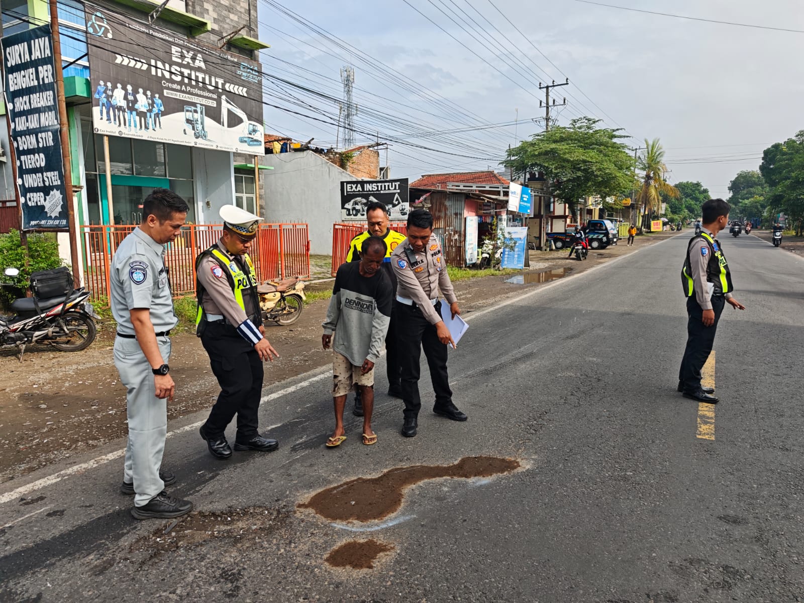 Tabrakan Truk di Jalan Raya Kediri–Tulungagung, Tiga Korban Meninggal Dunia