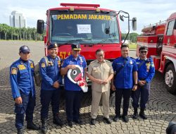Satpol PP Kabupaten Kediri Terima Hibah Mobil Damkar dari Pemprov DKI Jakarta
