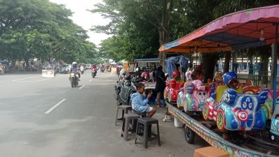 Libur Tahun Baru, Kawasan SLG Kediri Dipadati Ribuan Pengunjung