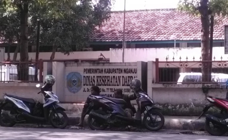 Waspada Penipuan! Oknum Wanita Mengaku Pegawai Dinkes Nganjuk Sasar UMKM dengan Dalih Program Kesehatan