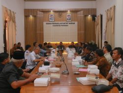 Dinilai Menyalahi Aturan, Sopir Bus Medium Dorong Penertiban Kereta Kelinci di Ponorogo