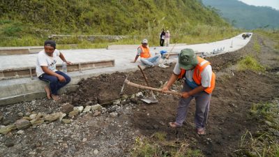 Mas Dhito Instruksikan Kelanjutan Pembangunan Jalan Menuju Kawah Gunung Kelud