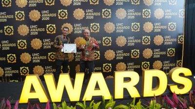 Pemkab Kediri Dapat Penghargaan dari Menko PM atas Capaian UHC, Ini Komentar Bupati Kediri Mas Dhito