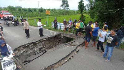 DPUPR Kabupaten Blitar Targetkan Jembatan Banggle Rampung dan Fungsional Saat Lebaran